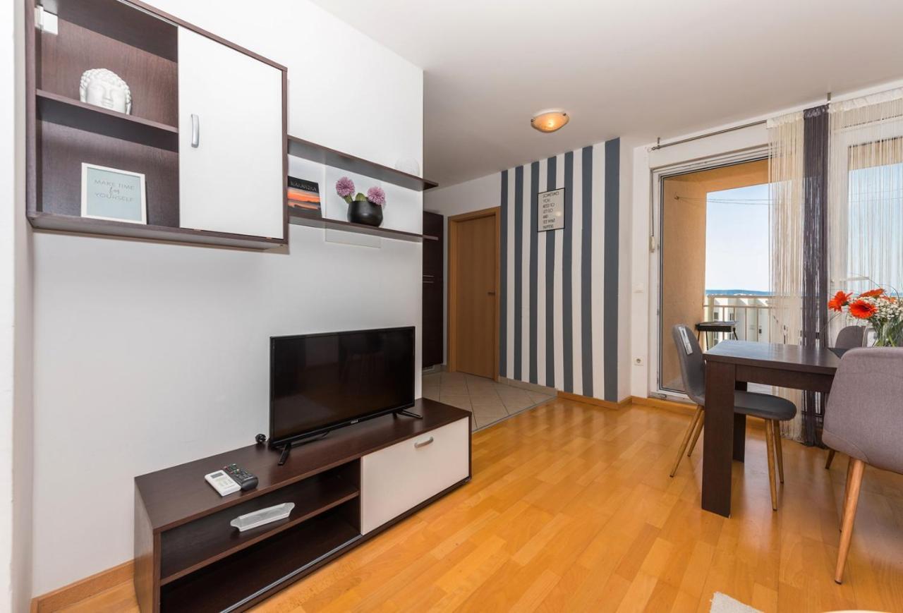 Apartment Sea View In Makarska, Free Parking Exterior foto
